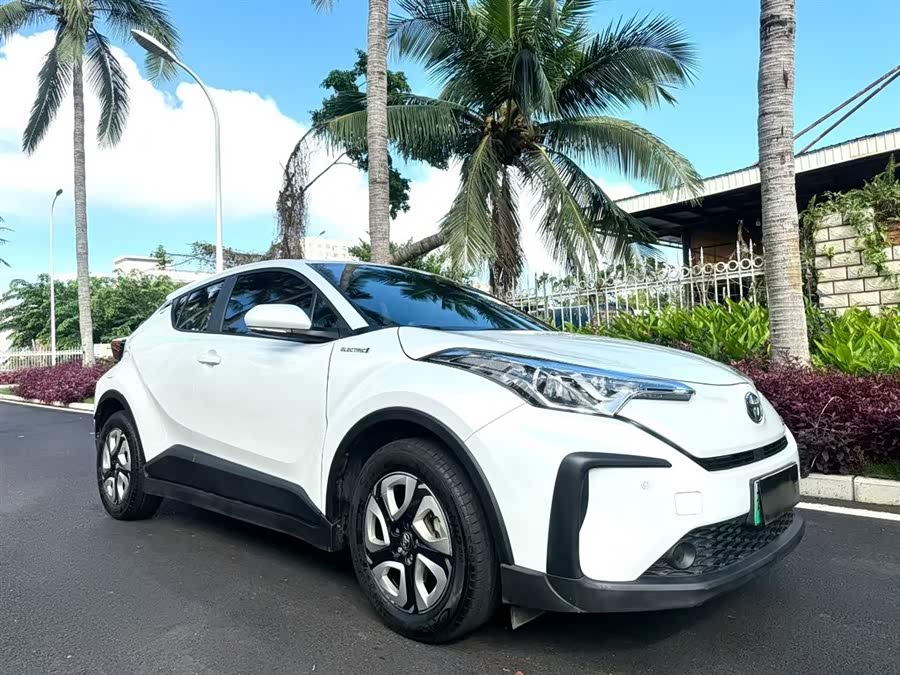 Toyota C-HR EV 2021 immagine di auto #4