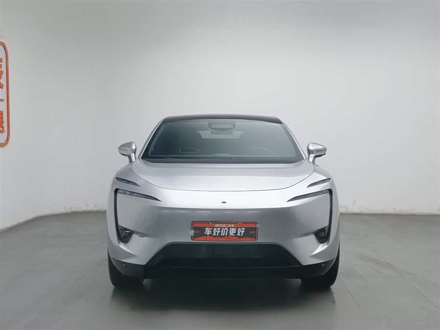 Avatr 11 2023 car image #4