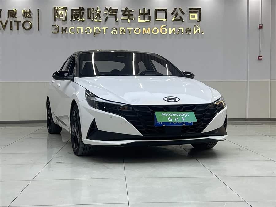 Hyundai Elantra 2022 car image #4
