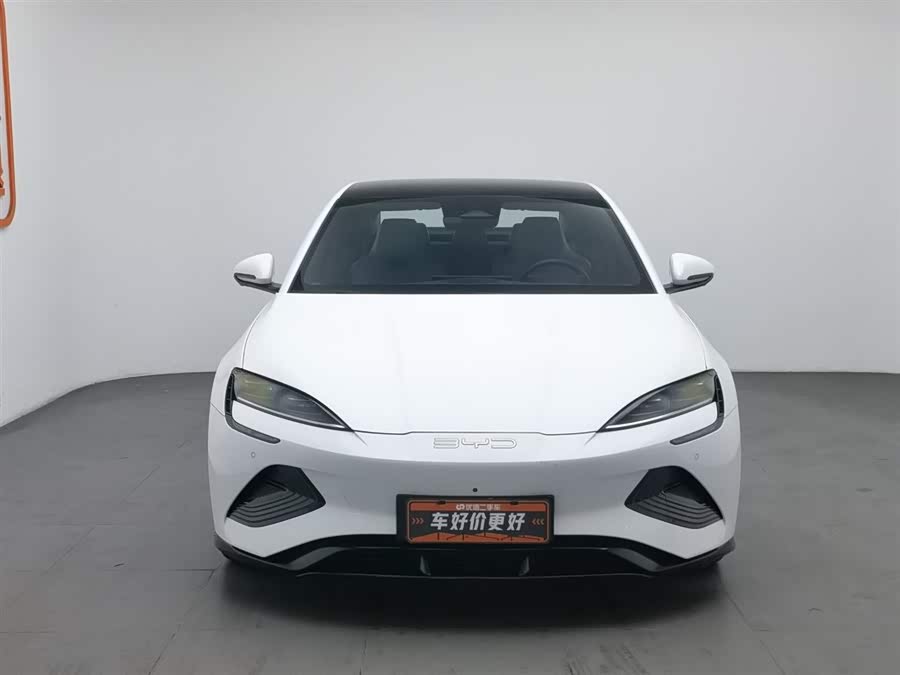 BYD Seal 2023 car image #4