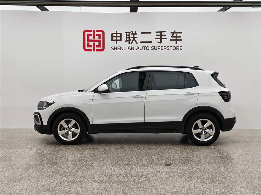 Volkswagen T-Cross 2023 car image #4