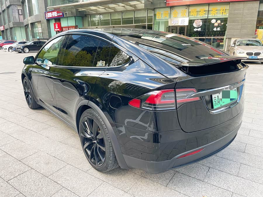 Tesla Model X 2020 #4 Tesla Model X 2020 car image #4