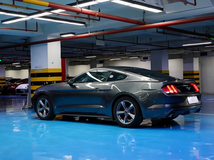 Ford Mustang 2015 car image #4