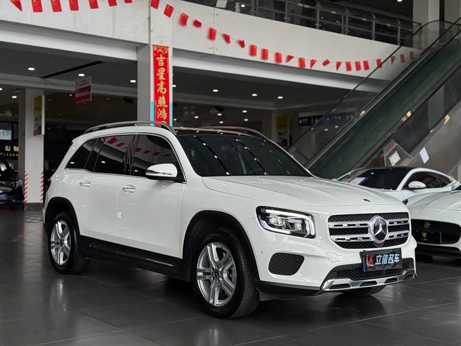 Mercedes-Benz GLB Class 2022 car image #4