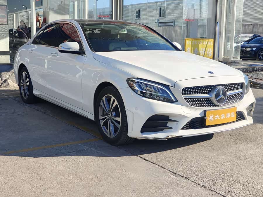 Mercedes-Benz C Class 2019 #4 Mercedes-Benz C Class 2019 car image #4