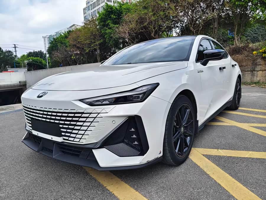 Changan UNI-V 2022 car image #4
