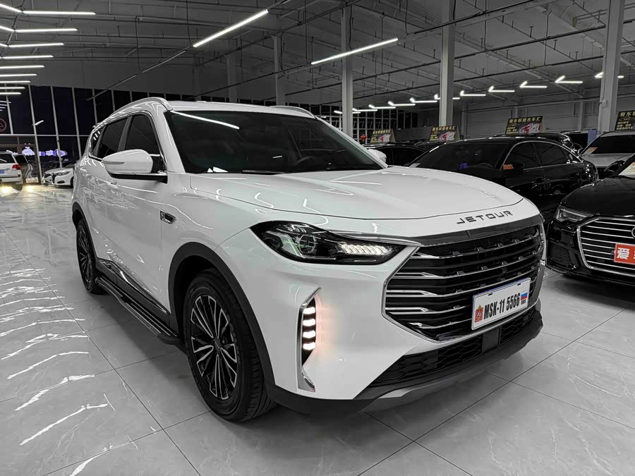 Jetour X70 PLUS 2022 car image #4