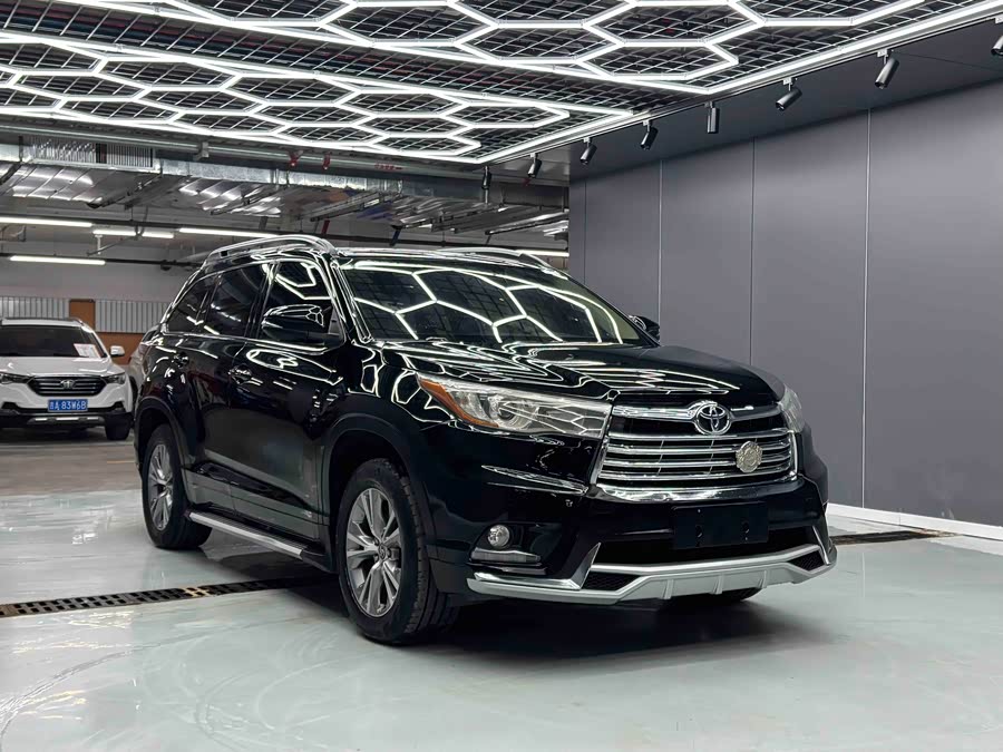 Toyota Highlander 2015 car image #4