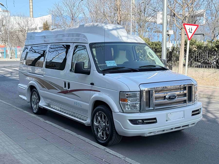 Ford E350 2015 #4 Ford E350 2015 car image #4