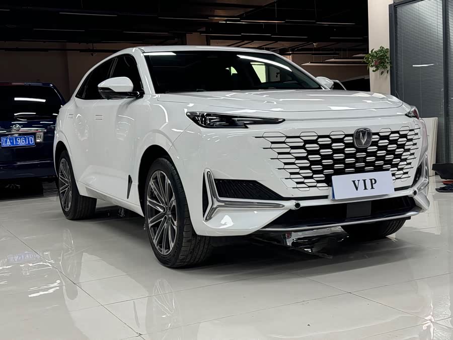 Changan UNI-K 2021 #4 Changan UNI-K 2021 car image #4