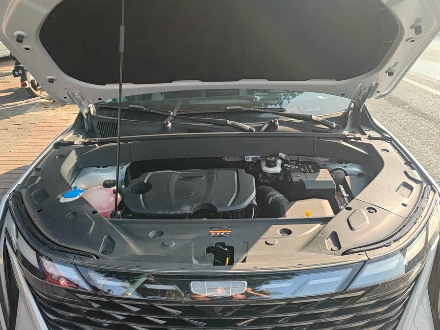 GEELY Boyue L 2024 car image #4