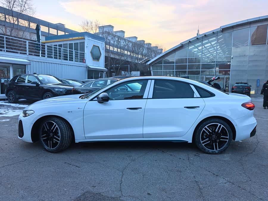 Audi FAW Audi A5L 2025 #4 Audi FAW Audi A5L 2025 car image #4