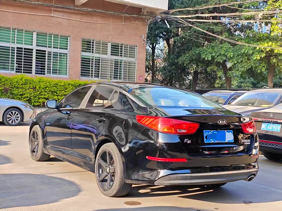 Kia K5 2016 car image #4