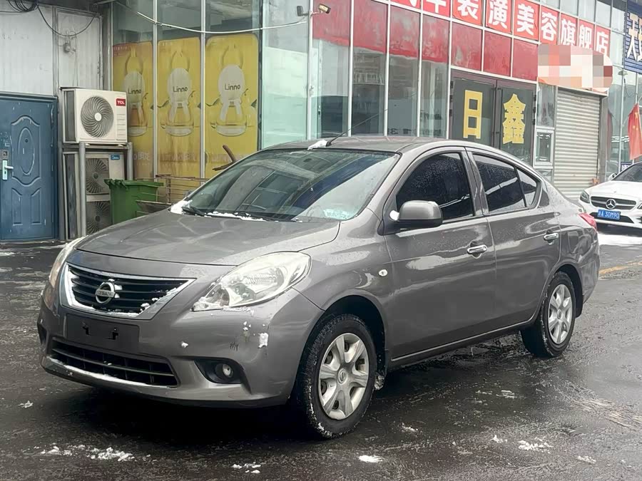 Nissan Sunny 2012 car image #4