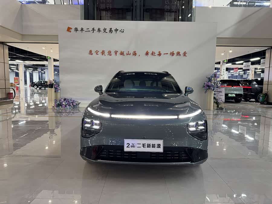 Xpeng G9 2025 immagine di auto #4