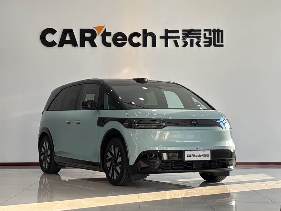 Zeekr MIX imagen de coche #4