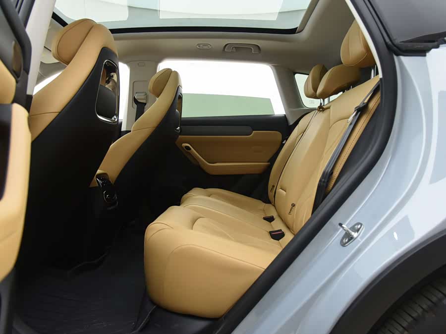 Leapmotor C11 2025 #4 Leapmotor C11 2025 car image #4