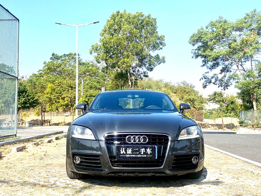 Audi TT 2012 car image #4