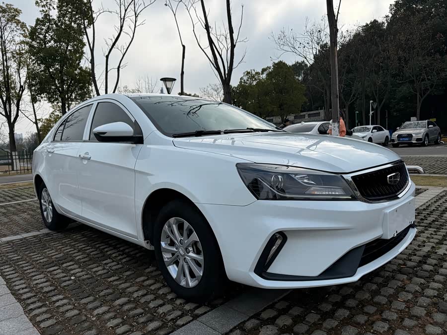 GEELY Emgrand 2022 #4 GEELY Emgrand 2022 car image #4