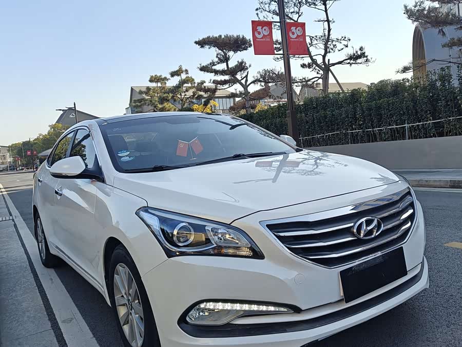 Hyundai Mistra 2014 immagine di auto #4