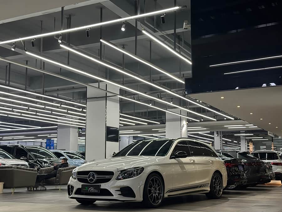 Mercedes-Benz C AMG 2021 car image #4