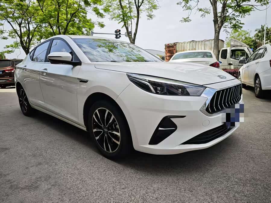 JAC 2020 #4 JAC 2020 immagine di auto #4