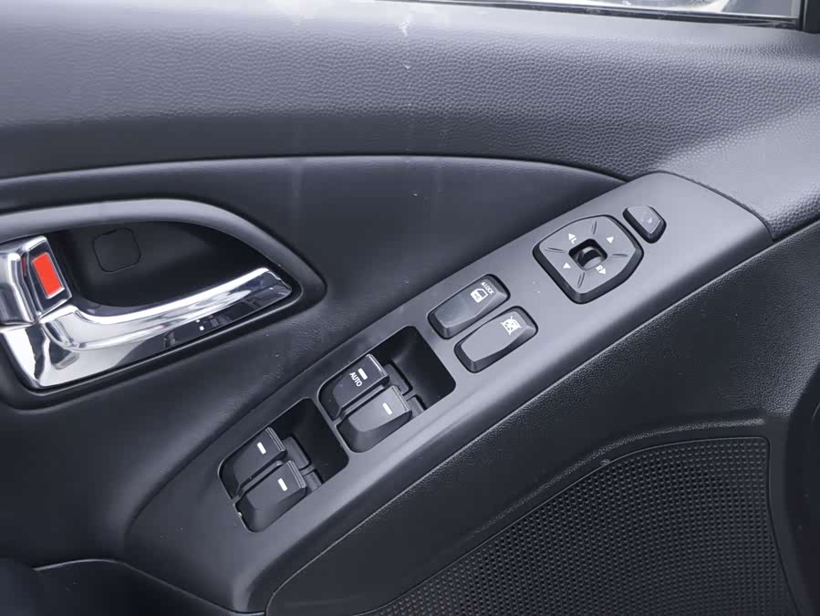 Hyundai ix35 2014 #4 Hyundai ix35 2014 car image #4