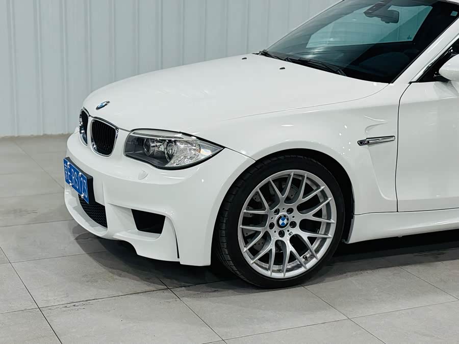 BMW 1 Series M 2012 #4 BMW 1 Series M 2012 car image #4