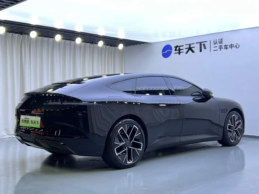 Avatr 12 2025 car image #4