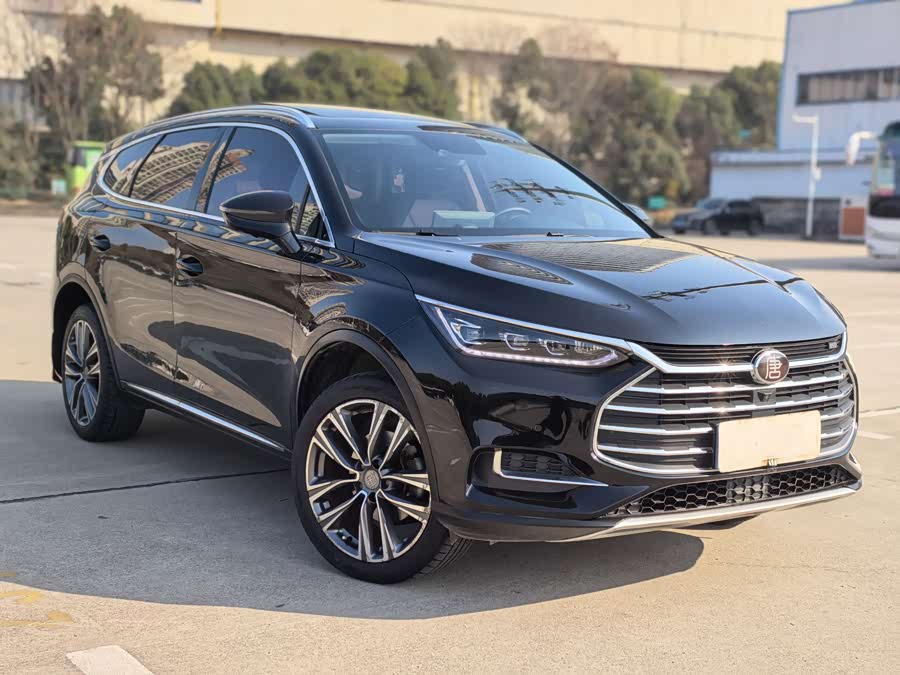 BYD Tang 2019 #4 BYD Tang 2019 car image #4