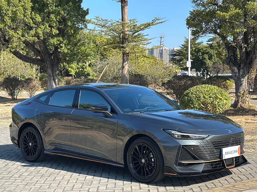 Changan UNI-V 2022 car image #4