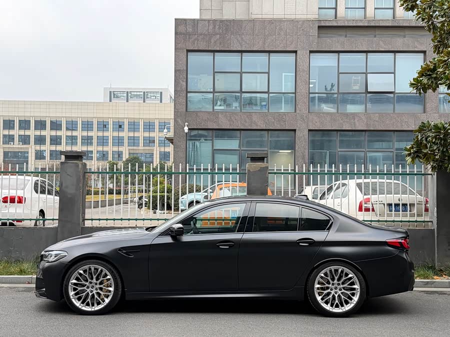 BMW M5 2019 #4 BMW M5 2019 car image #4