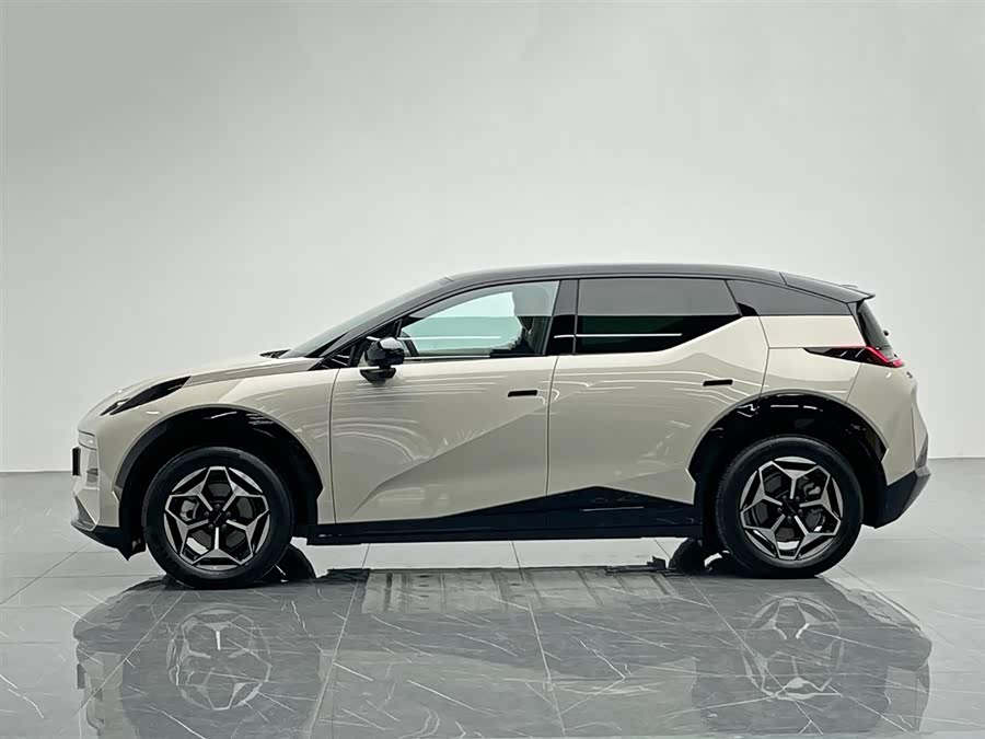 Zeekr X 2025 car image #4