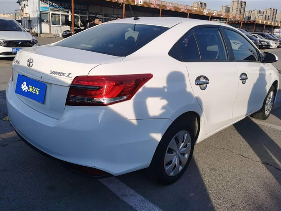 Toyota Yaris L Zhixiang 2018 صورة سيارة #4