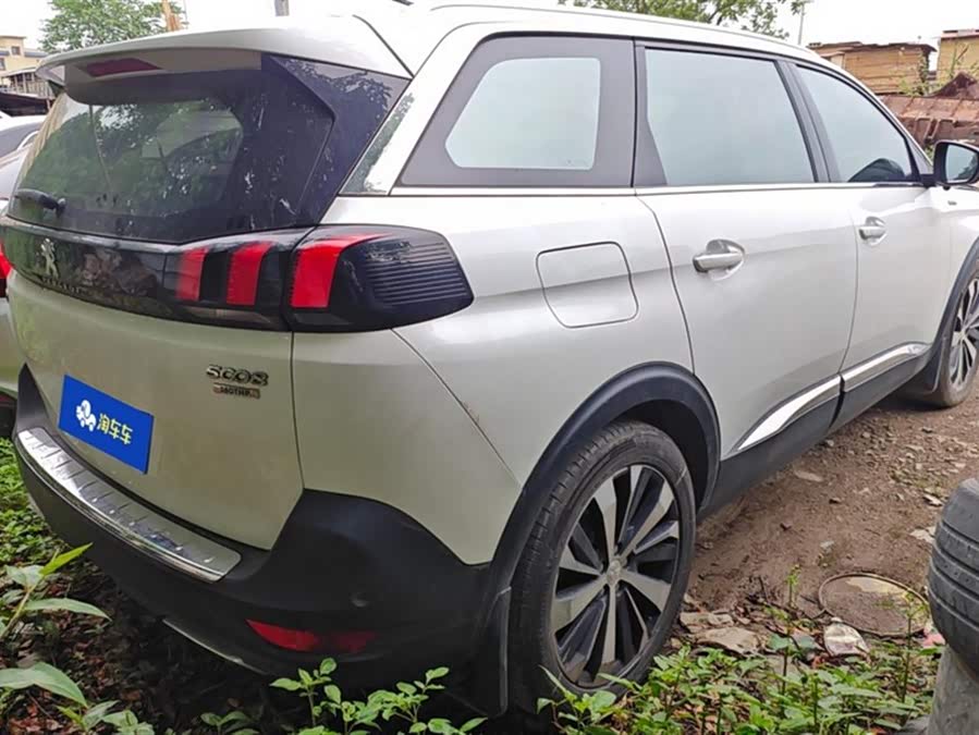 Peugeot 5008 2018 car image #4