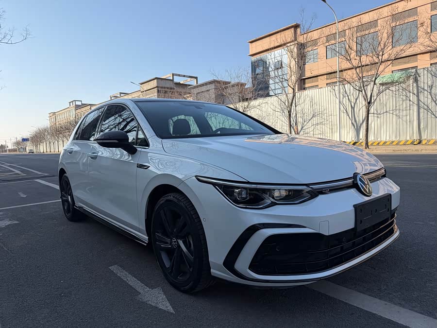 Volkswagen Golf 2023 image de voiture #4