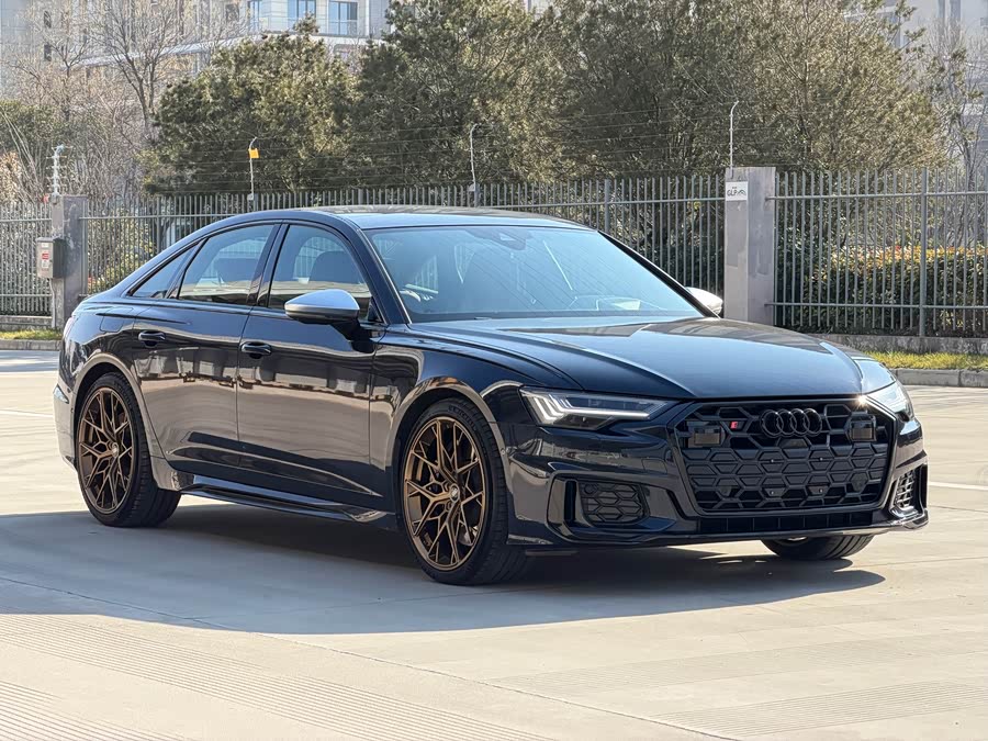 Audi S6 2021 car image #4