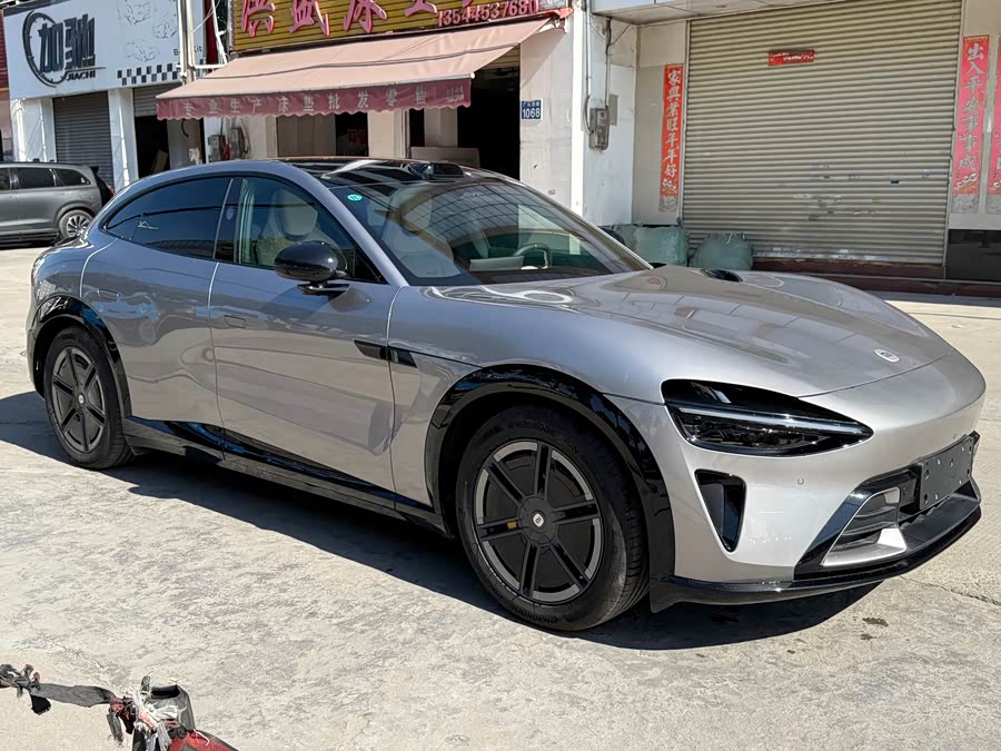 MI YU7 2025 immagine di auto #4