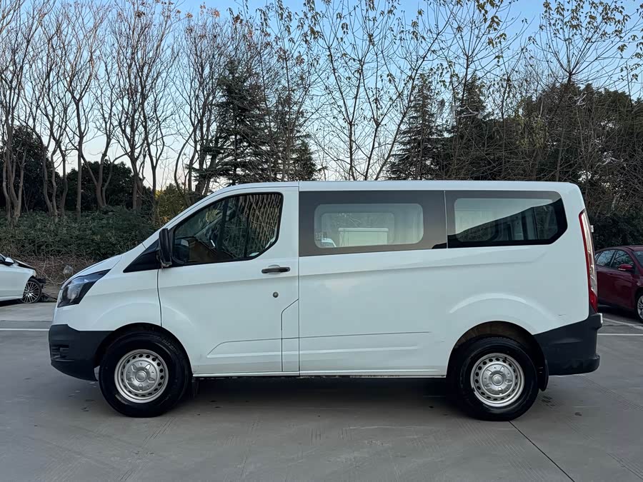Ford Transit 2021 imagem de carro #4