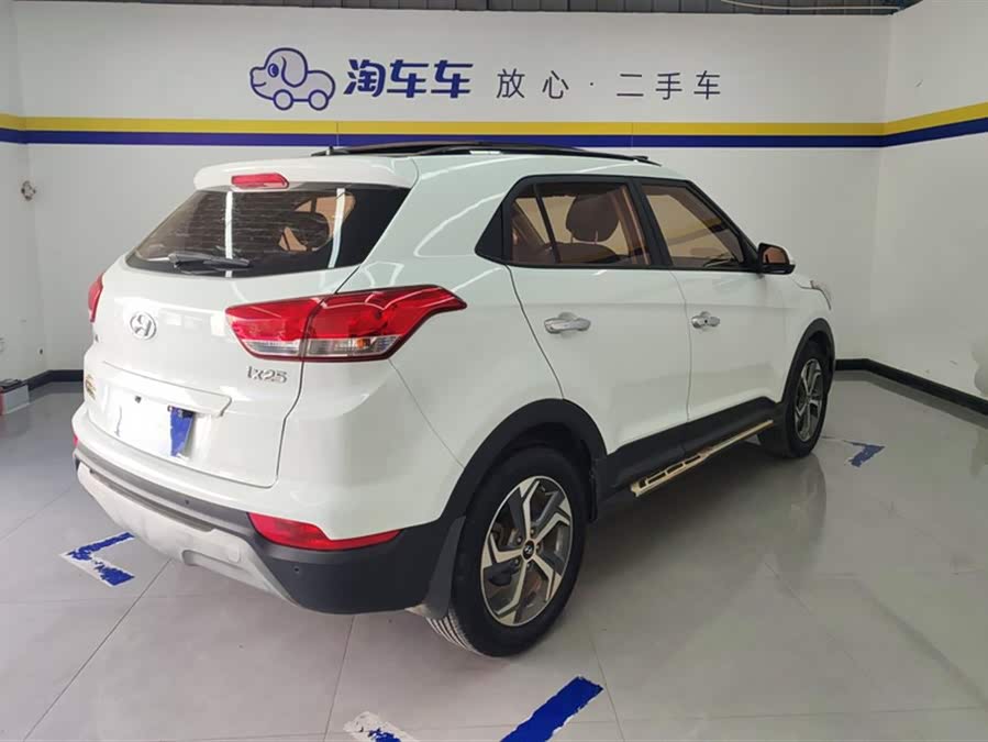 Hyundai ix25 2018 car image #4