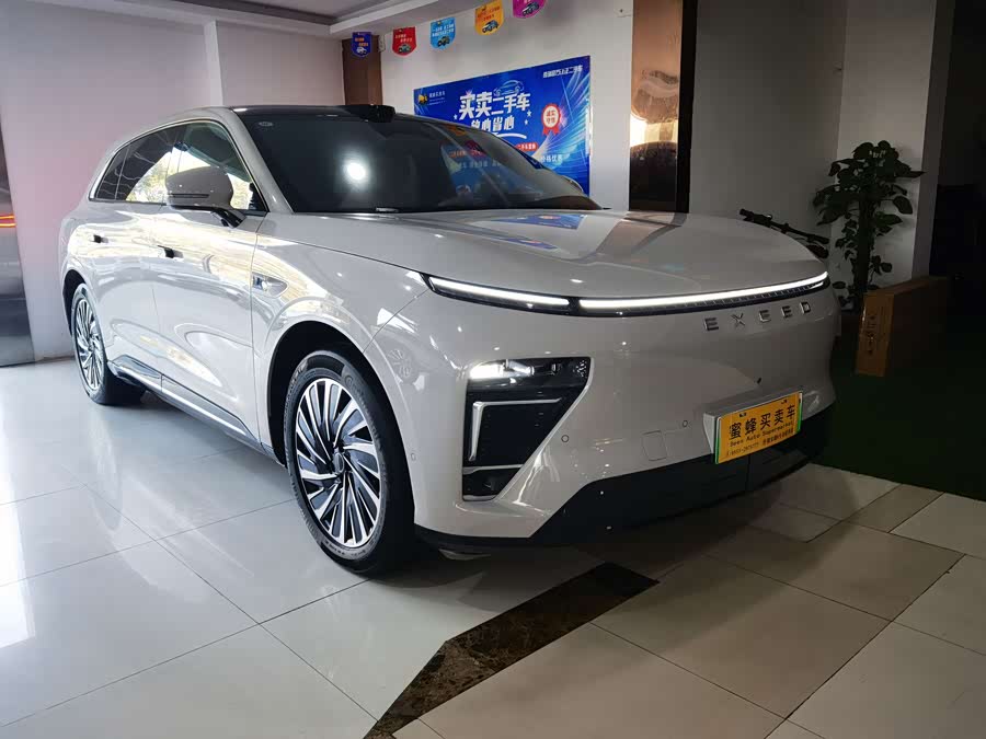 Exceed Stellar Era ET 2024 #4 Exceed Stellar Era ET 2024 car image #4