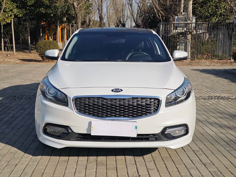 起亚 起亚K4 2015 汽车图片 #4