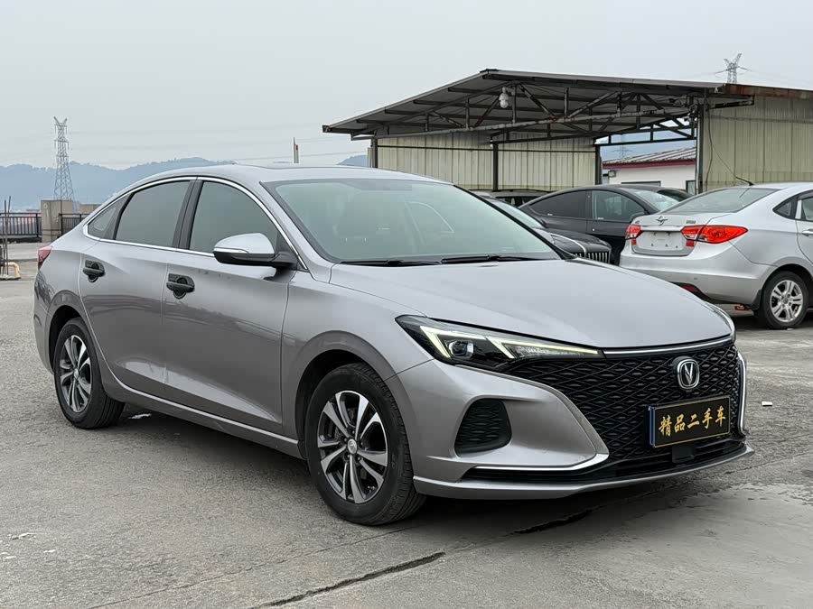 Changan Eado 2020 #4 Changan Eado 2020 صورة سيارة #4