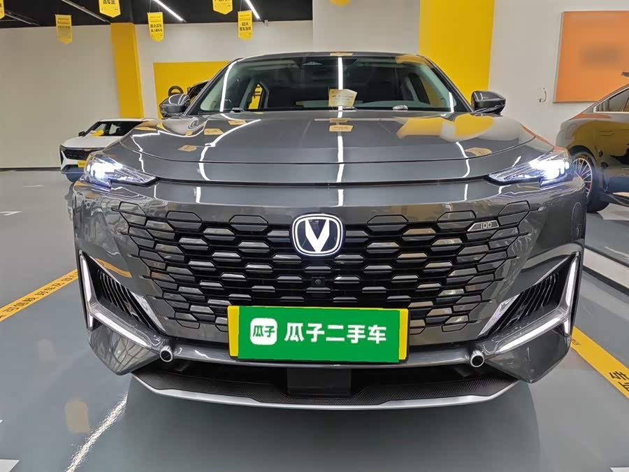 Changan UNI-K iDD 2023 car image #4