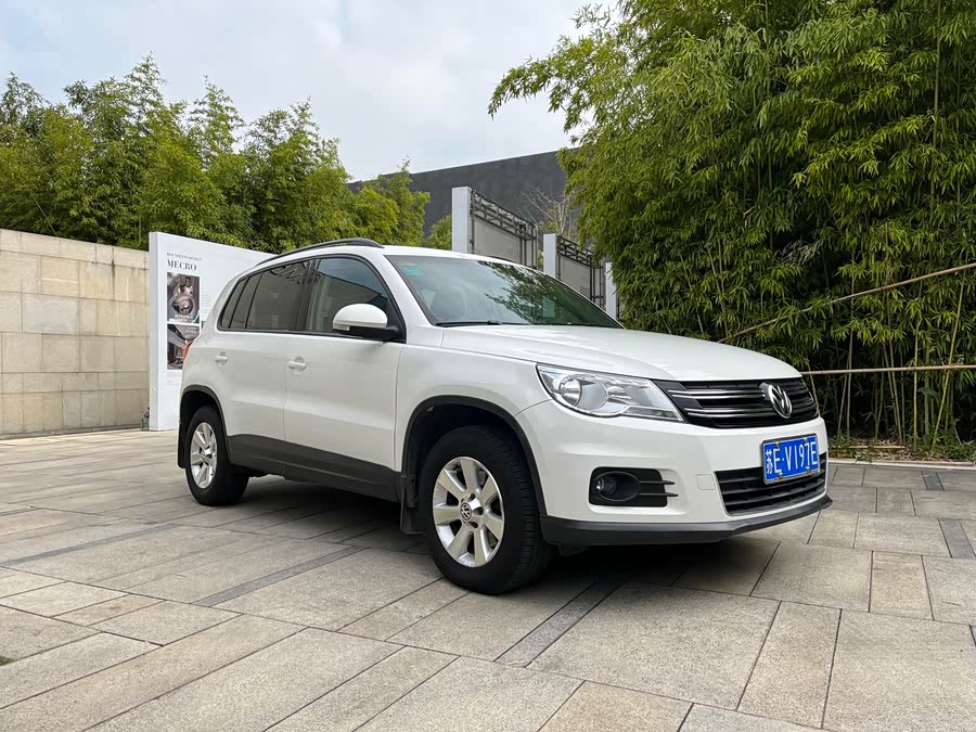 Volkswagen Tiguan 2013 #4 Volkswagen Tiguan 2013 car image #4