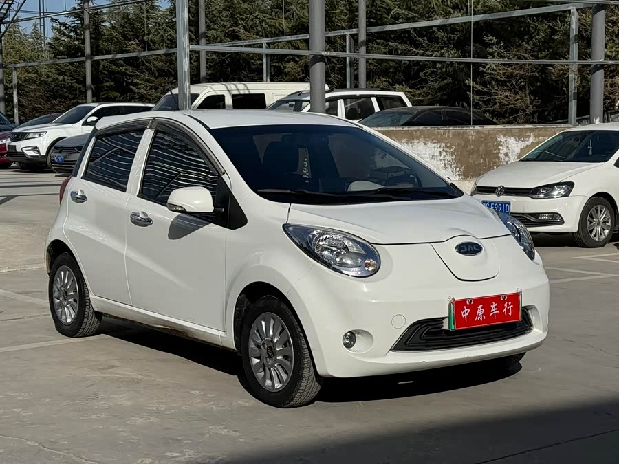 JAC 2018 #4 JAC 2018 car image #4