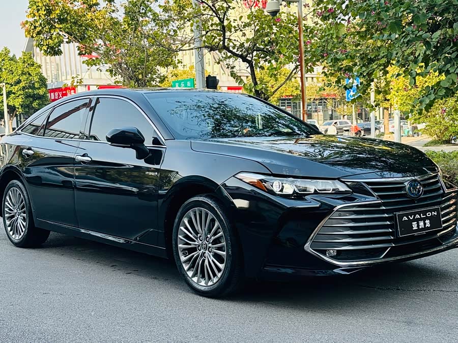 Toyota Avalon 2021 car image #4