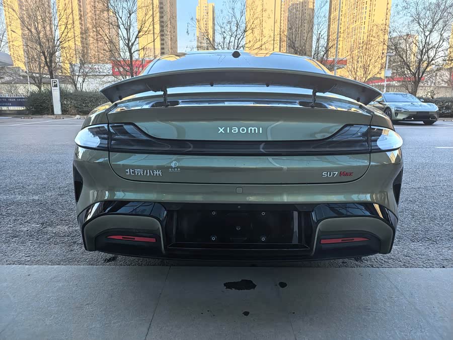 MI SU7 2024 car image #4