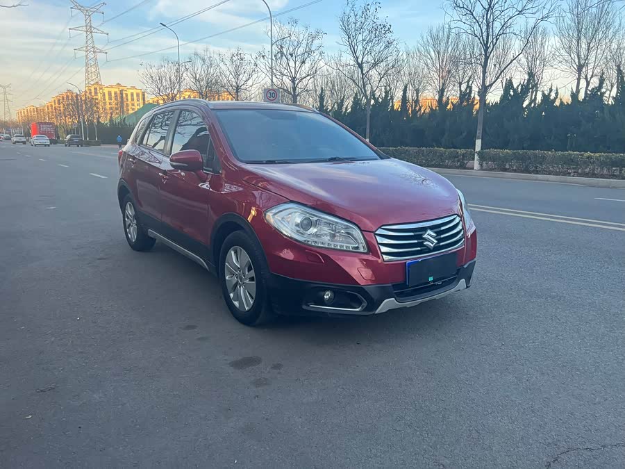 Suzuki S-Cross 2016 imagem de carro #4