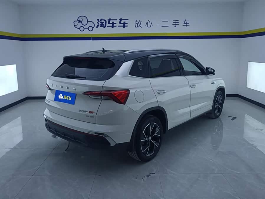 Skoda Kamiq 2020 car image #4
